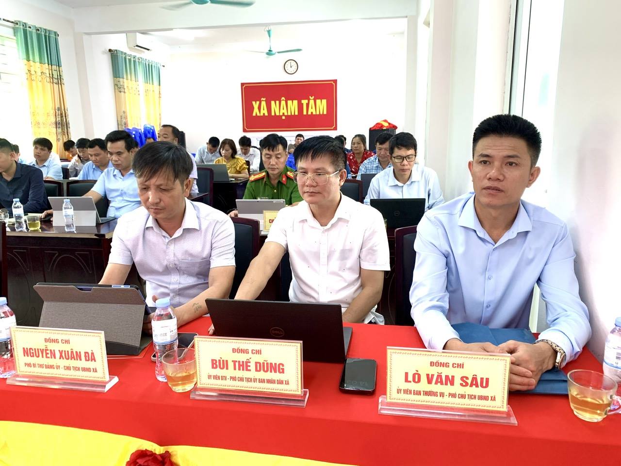anh tin bai